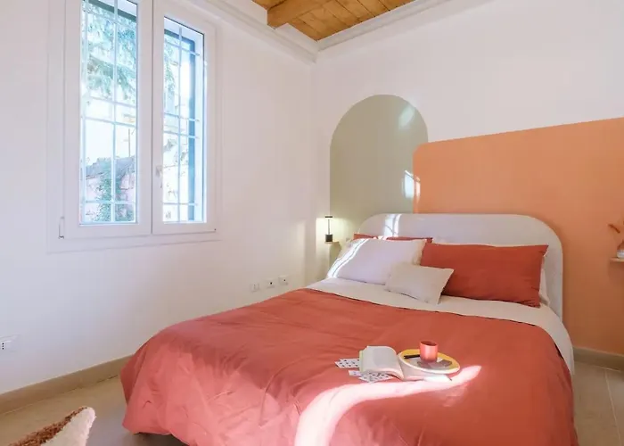 Appartement Charming Vintage By Piazza Maggiore With Garden *