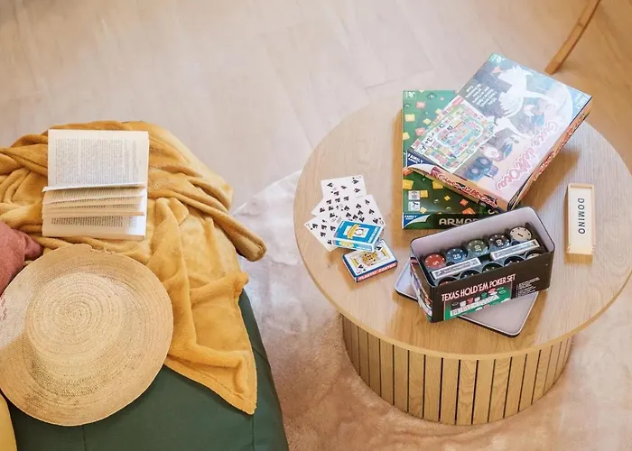 Charming Vintage By Piazza Maggiore With Garden Appartement