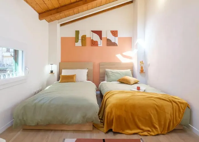 Charming Vintage By Piazza Maggiore With Garden Appartement Bologne