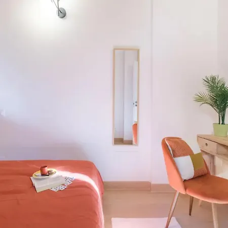 Charming Vintage By Piazza Maggiore With Garden Boloňa