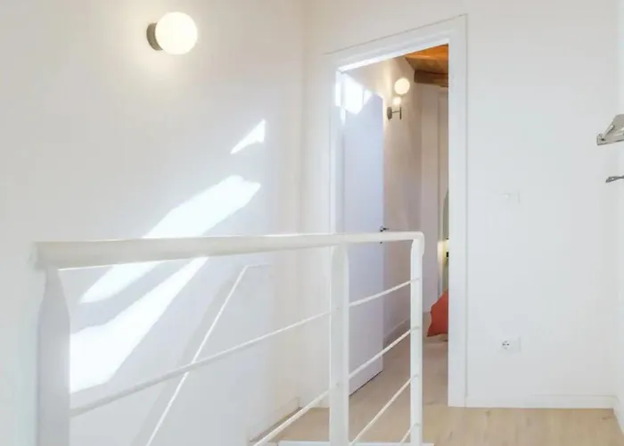 Charming Vintage By Piazza Maggiore With Garden Apartament